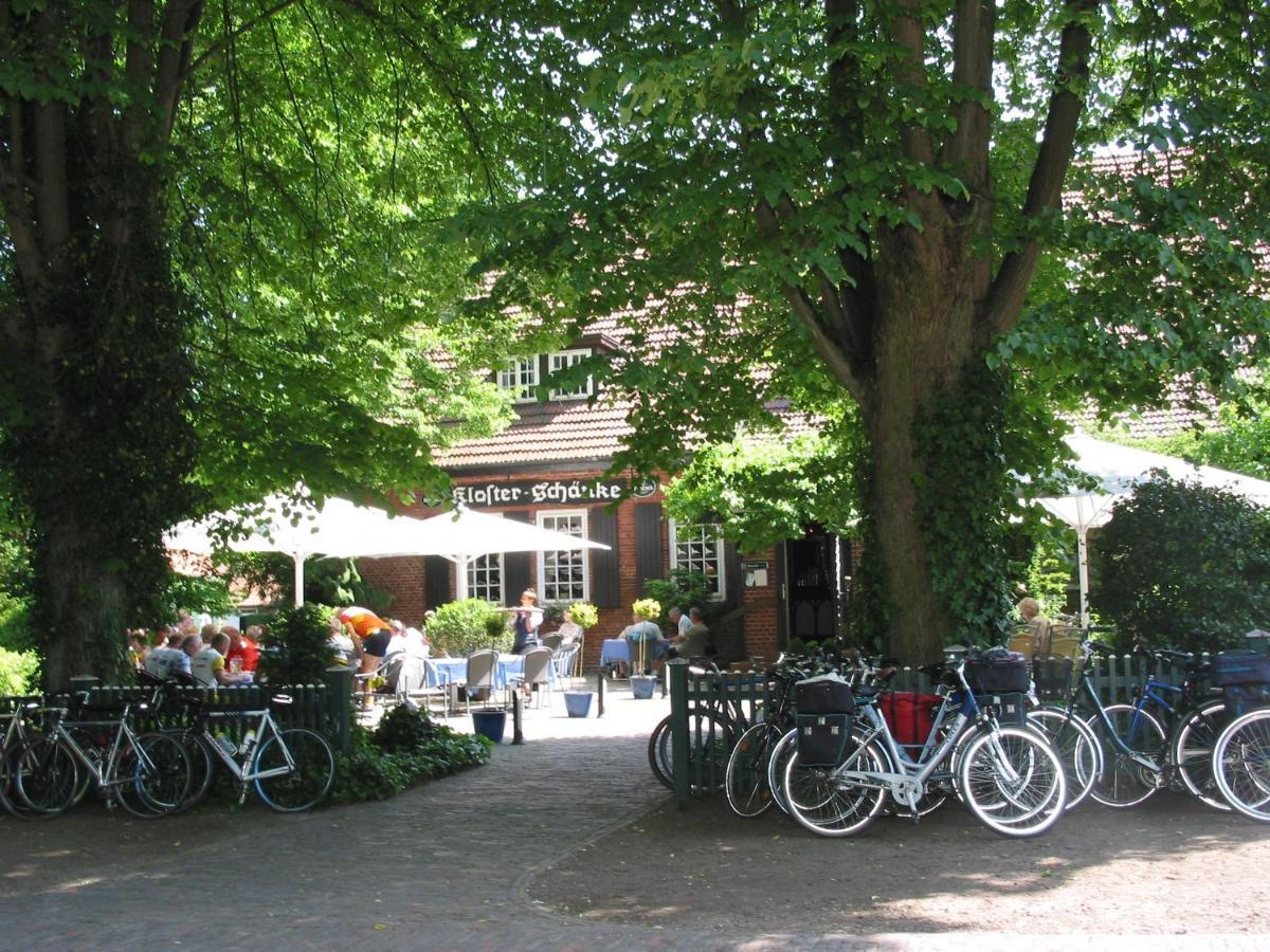 Klosterschanke Hude Hotel Ferienwohnungen Restaurant Cafe 外观 照片