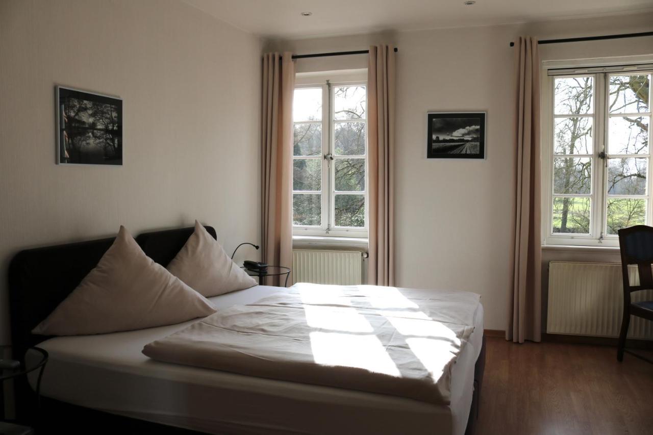 Klosterschaenke Hude Hotel Ferienwohnungen Restaurant Cafe 外观 照片